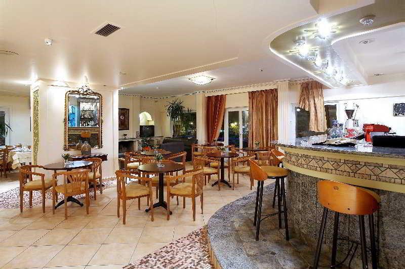 Achillion Hotel Трикала Екстер'єр фото